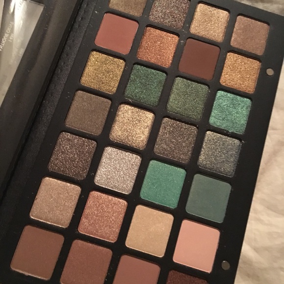 Natasha Denona Eyeshadow Palette 28 - Picture 4 of 7